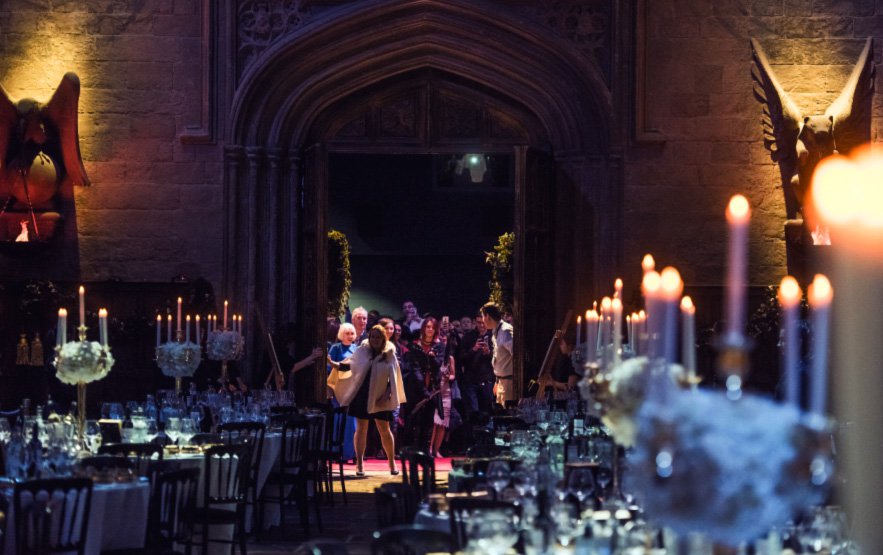 Fans de Harry Potter: Offrez-vous un repas de Noël dans la Grande Salle de Poudlard !