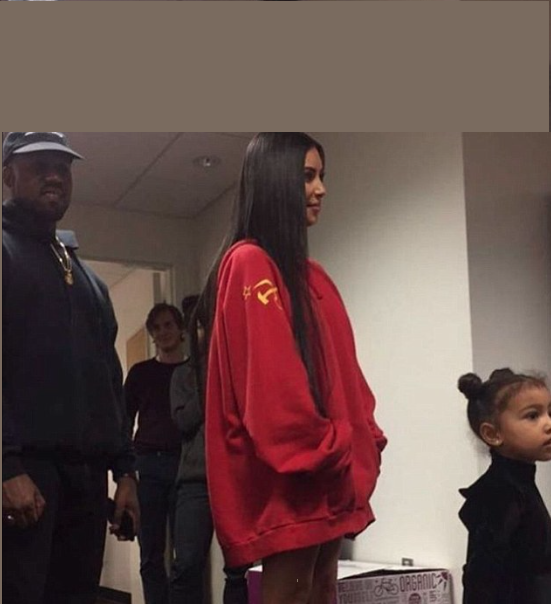 Kim Kardashian et Kanye West :  une sortie culturelle en famille pour leur fille
