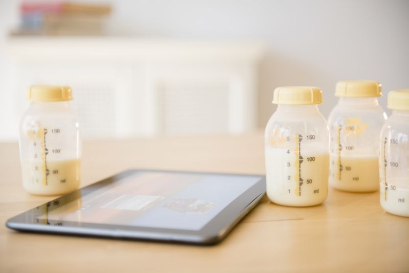 Le don du lait maternel sur Facebook une bonne ou mauvaise idée