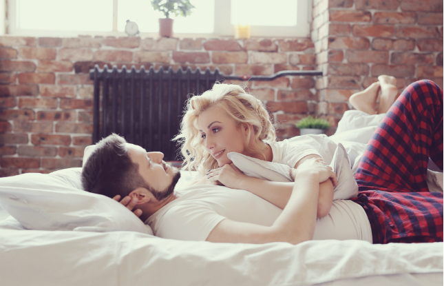 7 choses que les couples heureux font spontanément